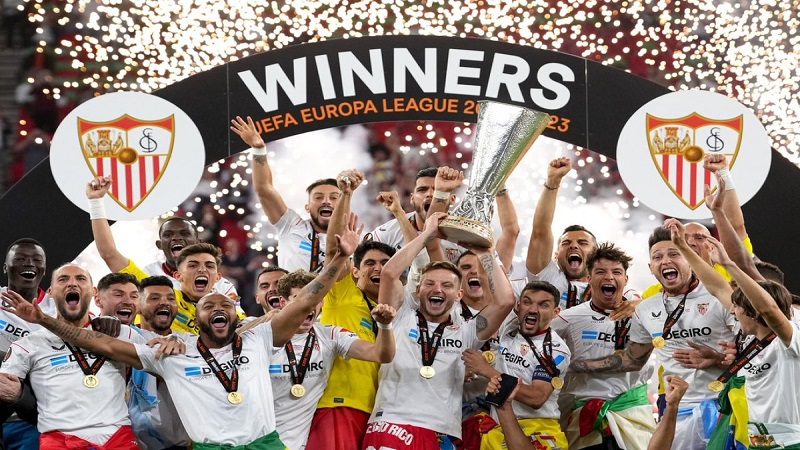Đội bóng Sevilla FC hiện tại đang là đội bóng dành nhiều chức vô địch C2 nhất